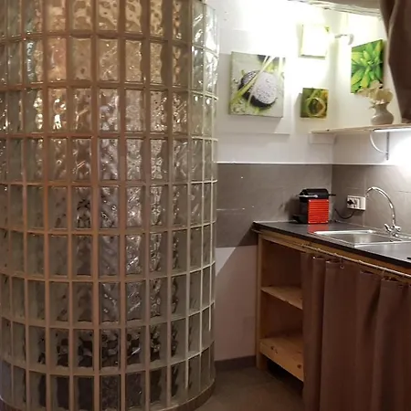 Notre Dame Apartment